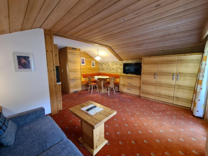 1 Bedroom Superior Apartment