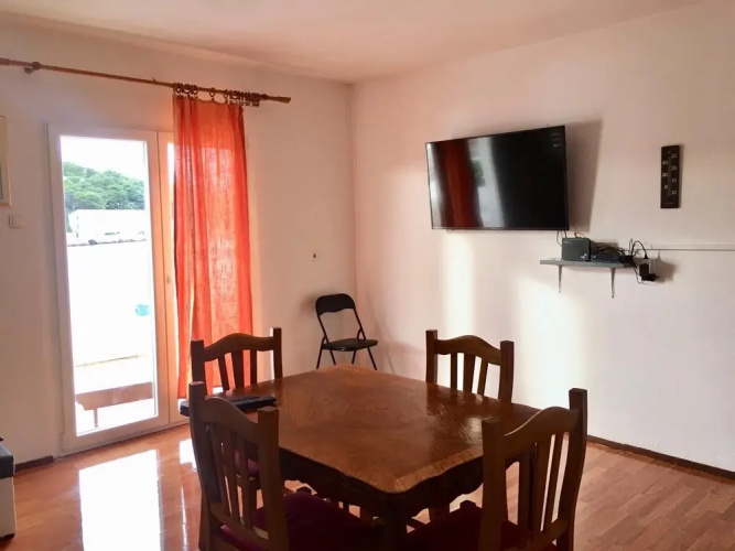 Apartments Peronja Jelsa Seafront