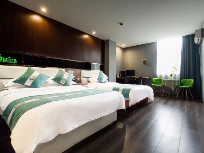 Standard Triple room