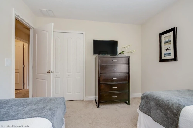 3 Bedrooms Villa