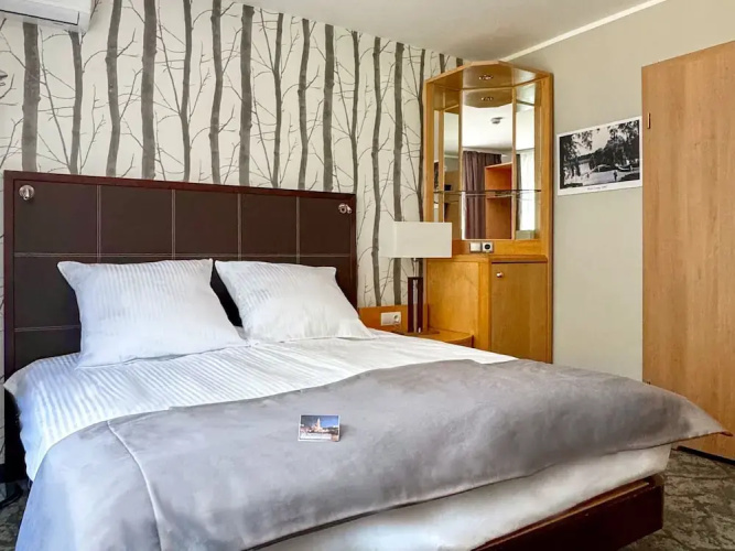 Hotel Malinowski Leśny