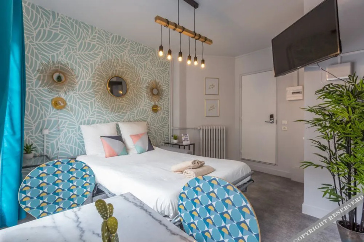 Apartment Ponthieu - Champs ElysÃ©es