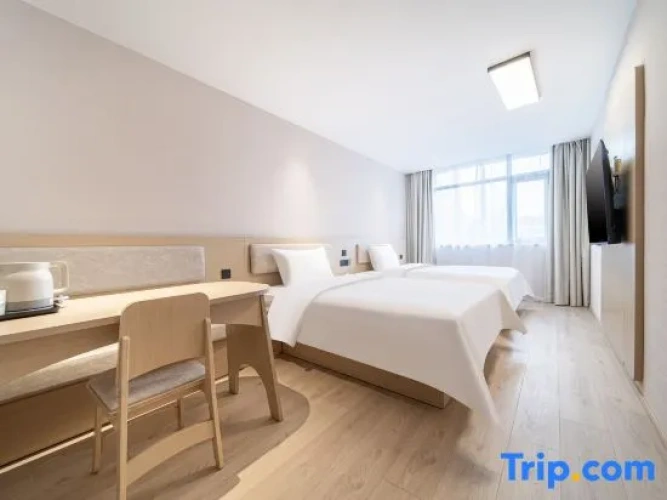 Premium Twin room