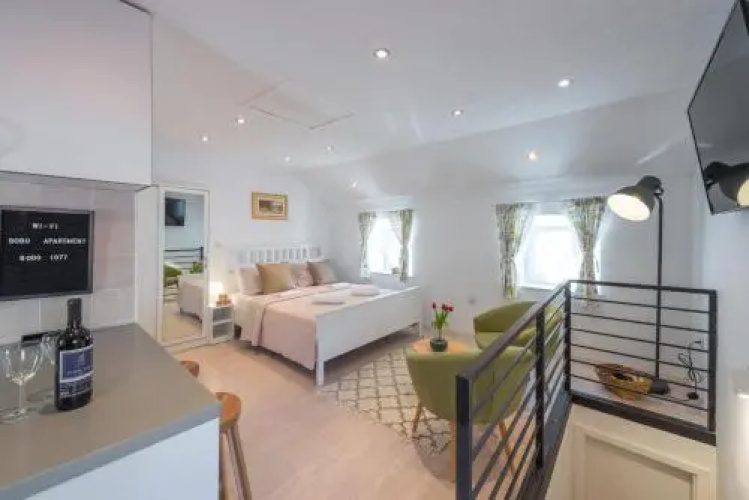 Apartments Bobo