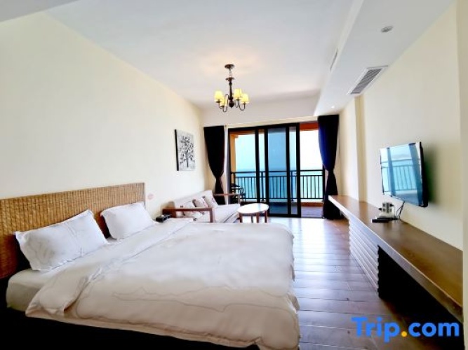 Standard Double Family room with balcony and seafront