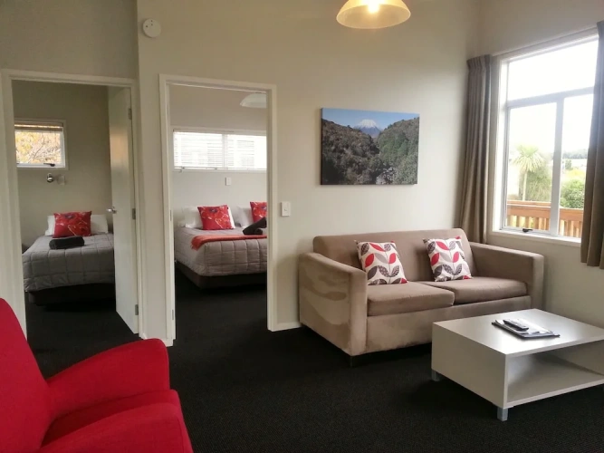 2 Bedrooms Chalet