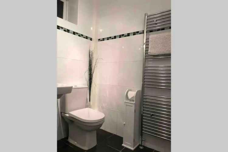1 Catherines City Cottage