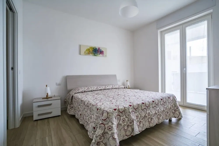 Apartment with balcony