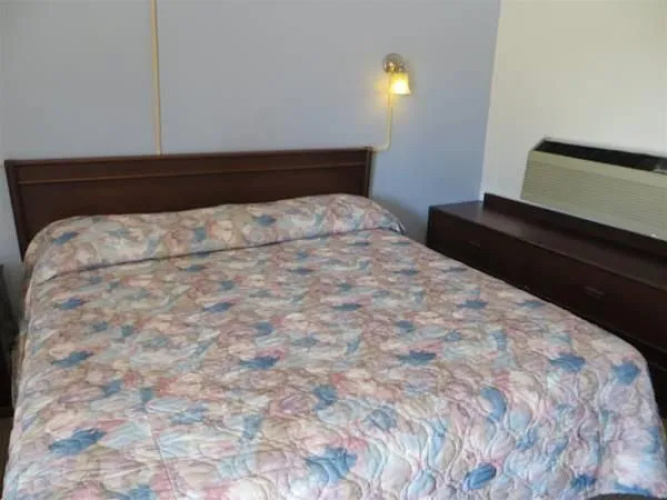 Glo Motel