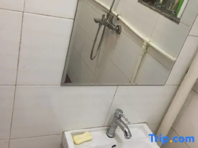 Ganluxuan Boutique Hostel