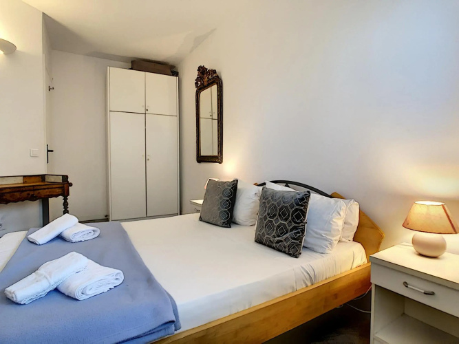Nice Booking - Royal Luxembourg Piscine