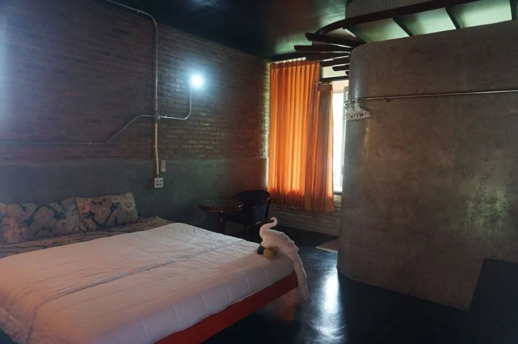 Steelloft  Home Stay
