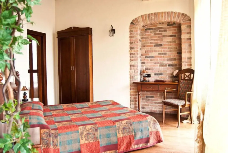 Sonya Hotel