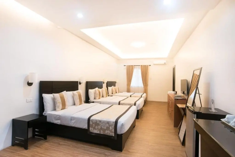 Superior Family room