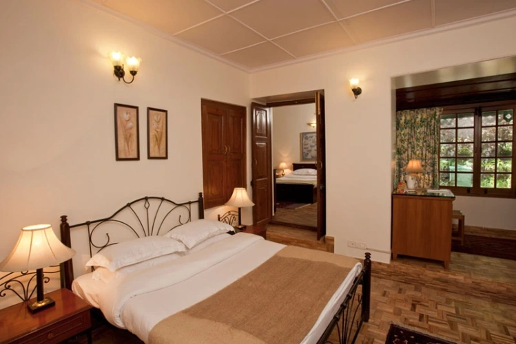 4 Bedrooms Standard room
