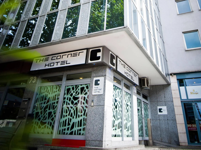 Homaris The Corner – Self-Check In