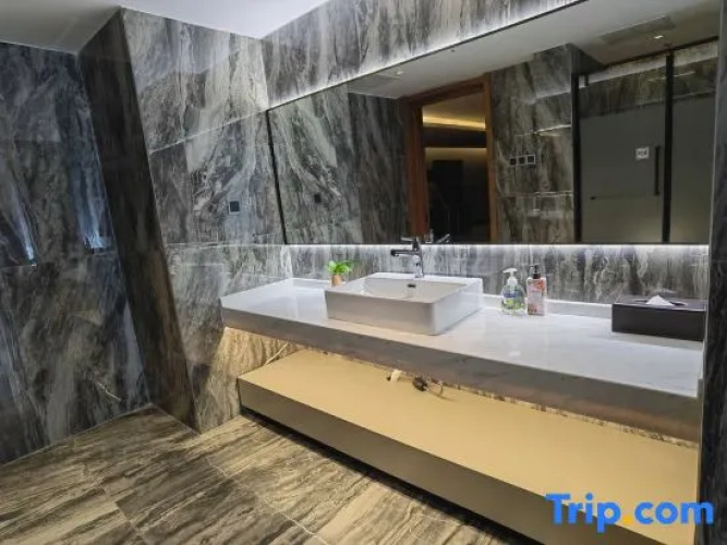 San Wennuan Spa Hotel