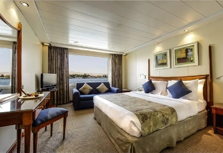Mövenpick MS Royal Lotus