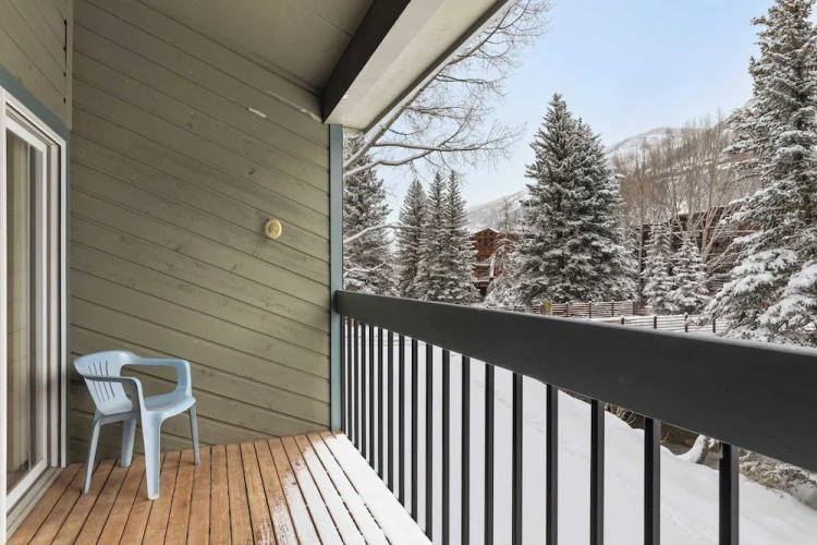 2 Bedrooms Cottage with balcony