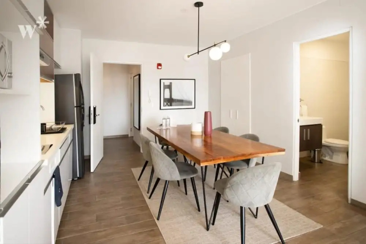 w Spacious and Classy 2BR in Miraflores