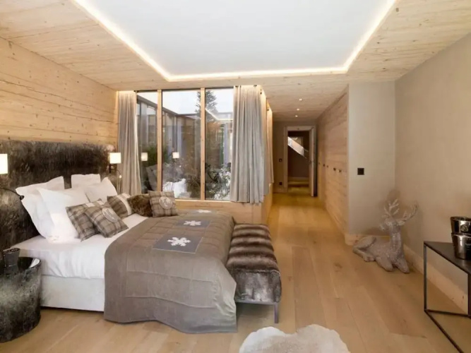 Superior Chalet With Views