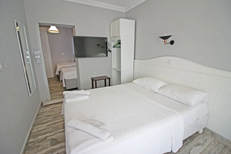 Standard Family room