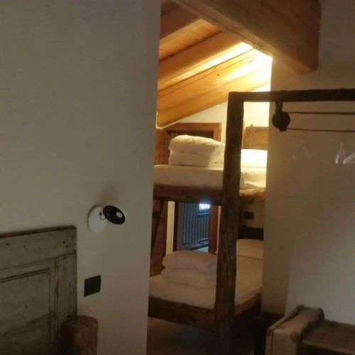 Standard Quadruple room with garden view