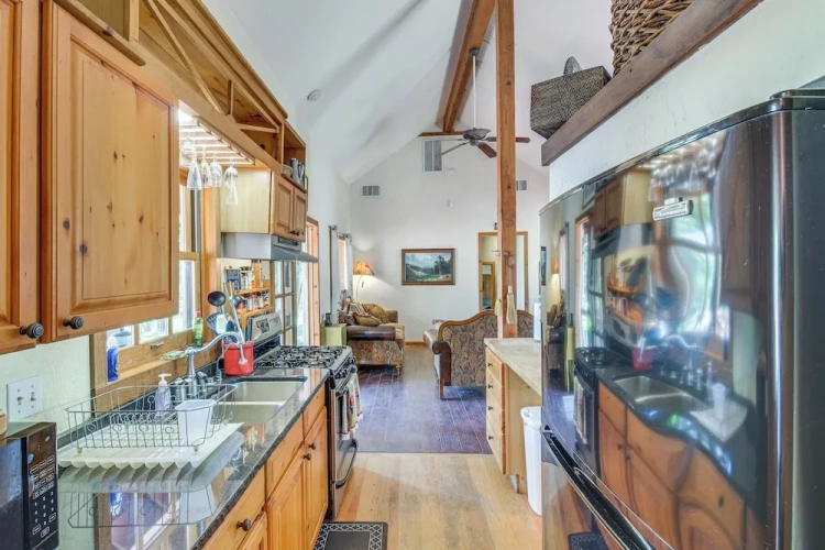 3 Bedrooms Cottage