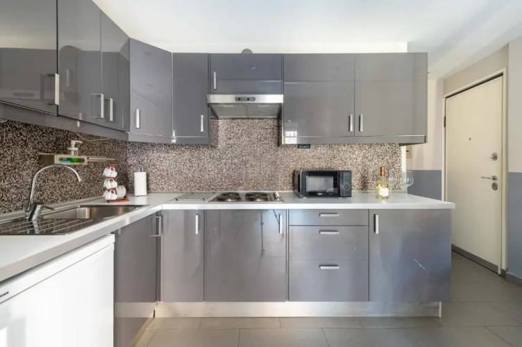Luxury Apartment'S Center