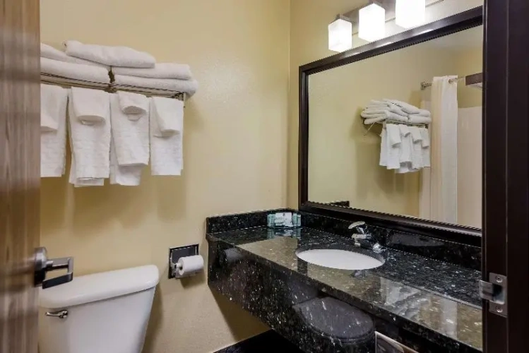Quadruple Suite