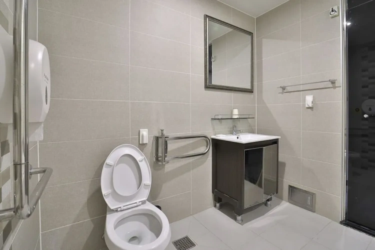 Standard Double room with city view