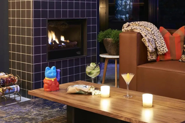 Moxy Amsterdam Schiphol Airport photo 11