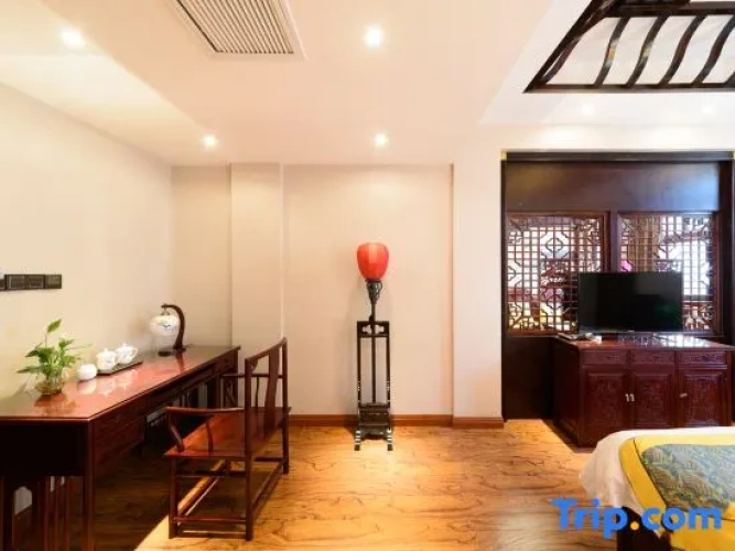 Family Suite with city view