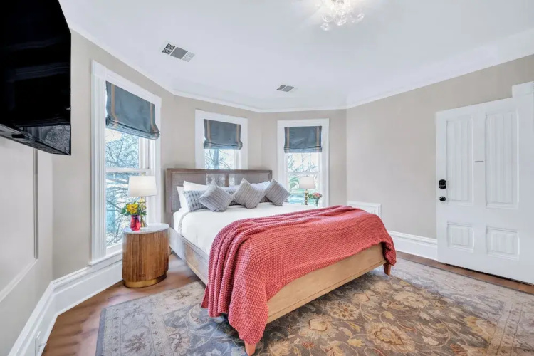 Hennessey Estate