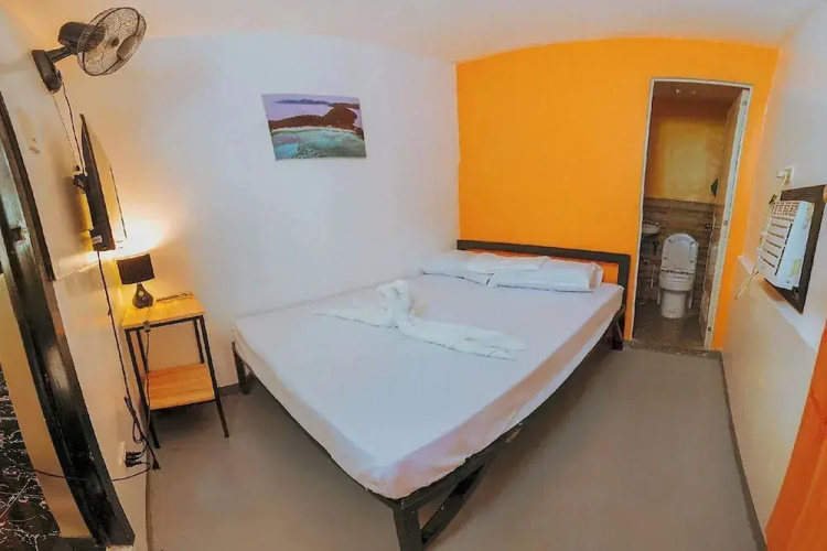 Adventourist Inn Coron