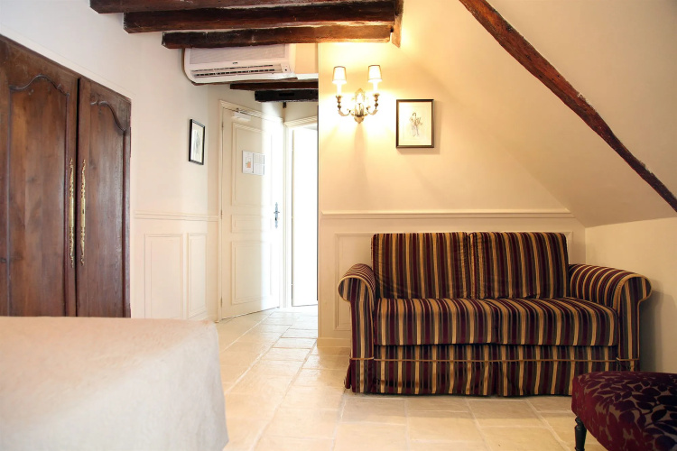 Hotel Saint-Louis en L'Isle - Notre-Dame