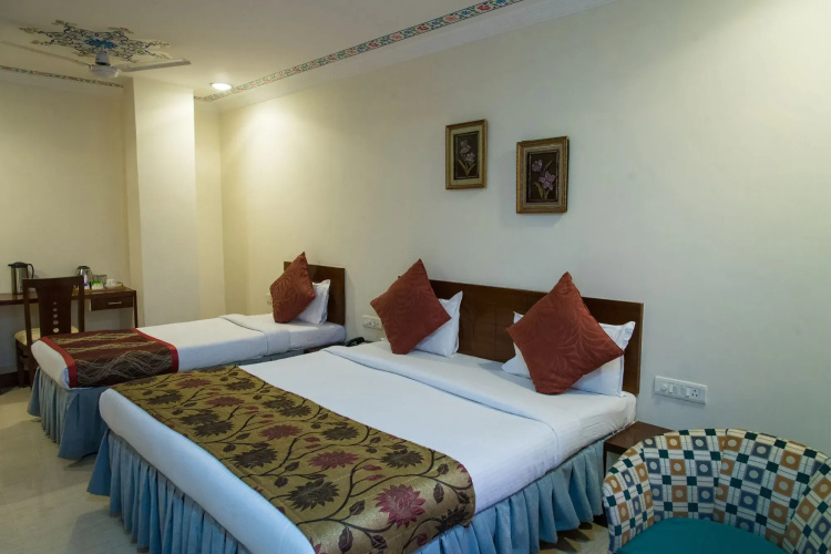 Orbit Hotel