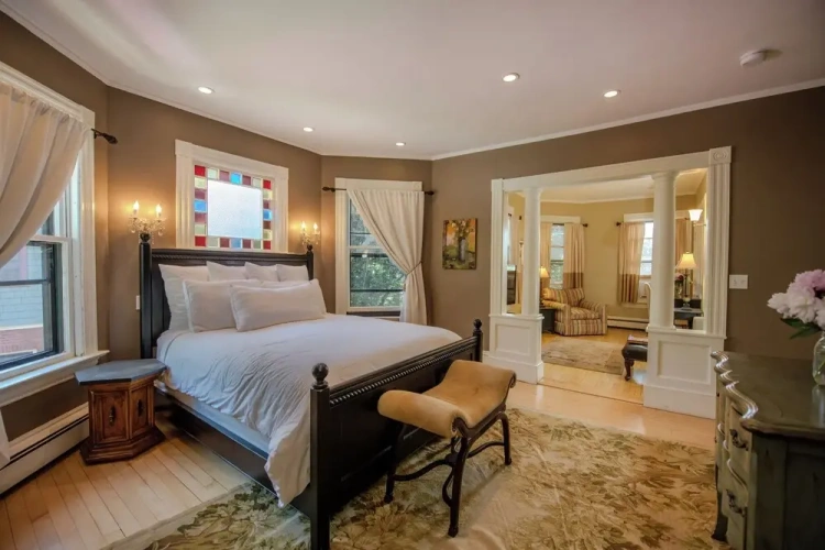 Grand Double room with lake view