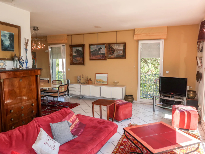 Une Cigale en Provence