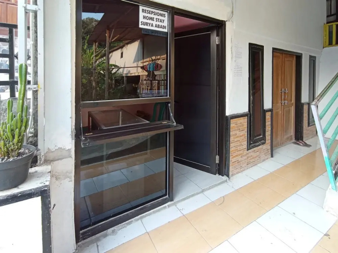Surya Abadi Homestay Syariah RedPartner