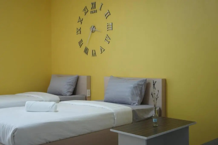 H12, The Stylish Apartment