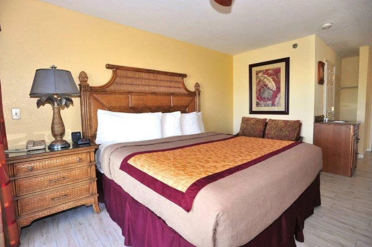 The Royal Inn Beach Hotel Hutchinson Island