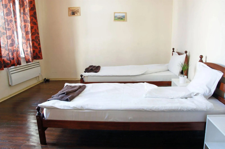 Lavele Hostel