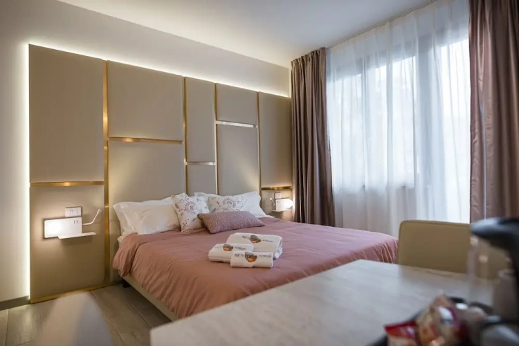 Classic Quadruple room