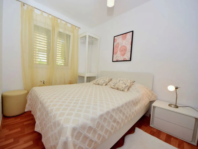 Villa Meri 28708