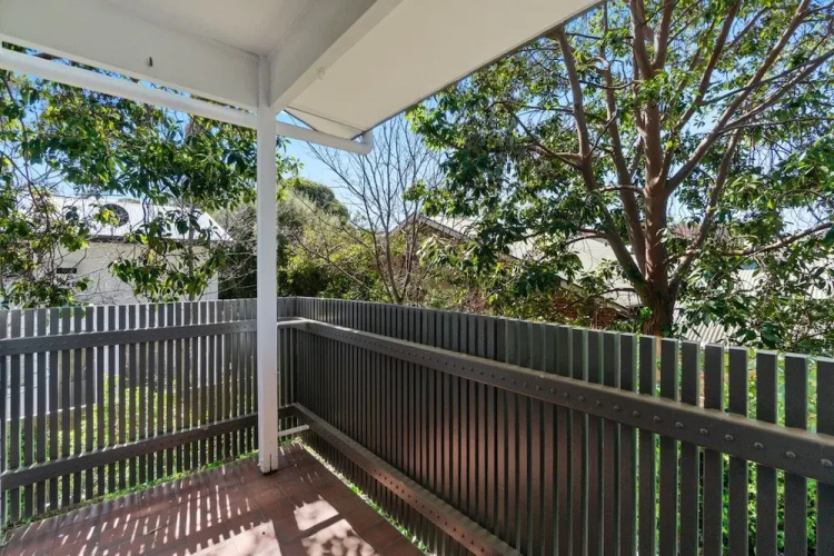 Stylish 2-bed Townhouse in Leafy Hyde Park