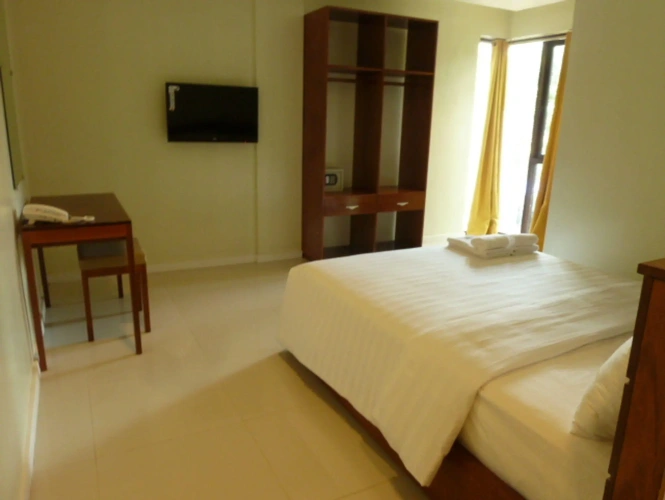 Deluxe Double room with courtyard view