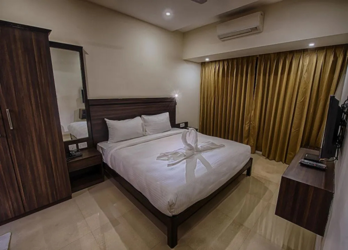 SinQ Suites