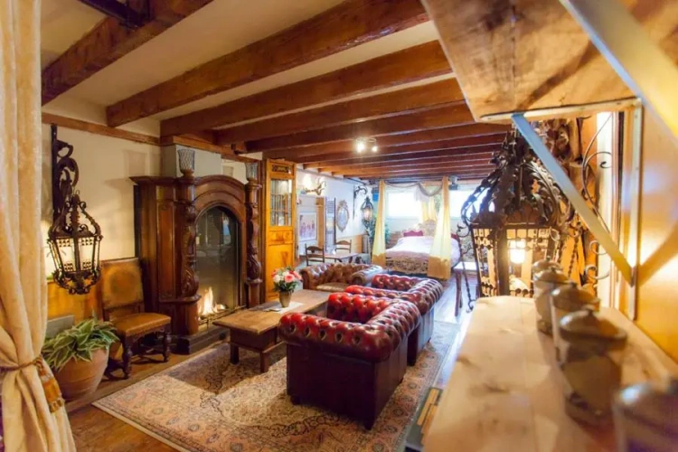 Premium Family room