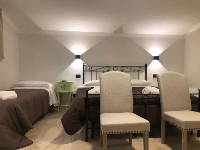 Standard Triple room